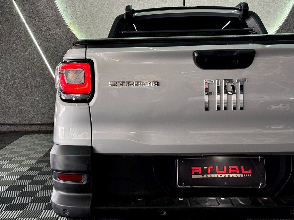 Fiat STRADA FREEDOM 1.3 FLEX 8V CS PLUS