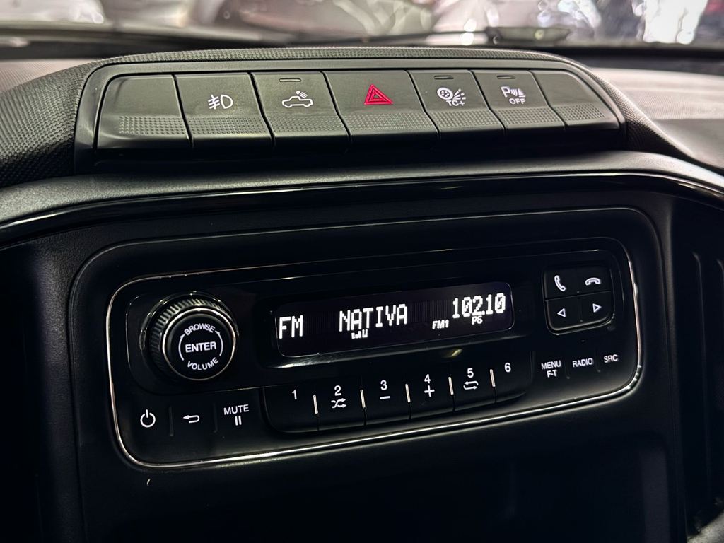 Fiat STRADA FREEDOM 1.3 FLEX 8V CS PLUS