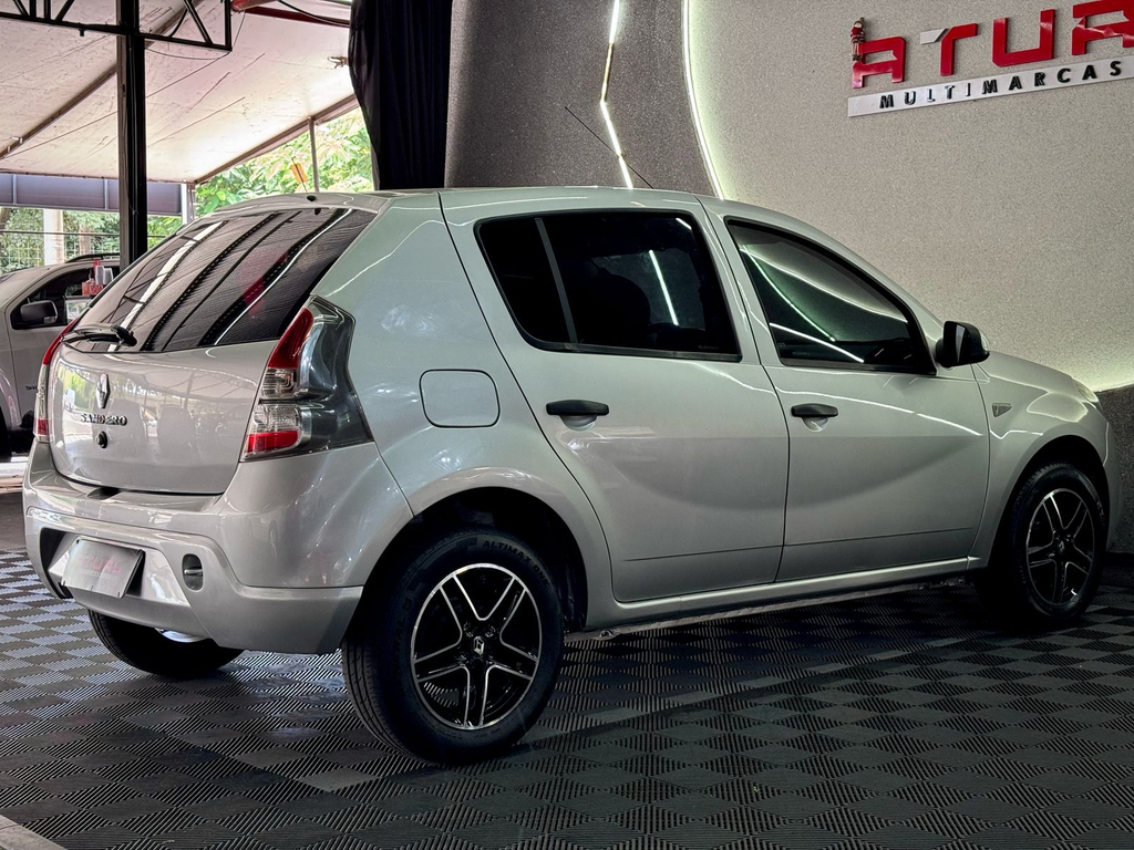 Renault Sandero Expression 1.6 8V (flex)