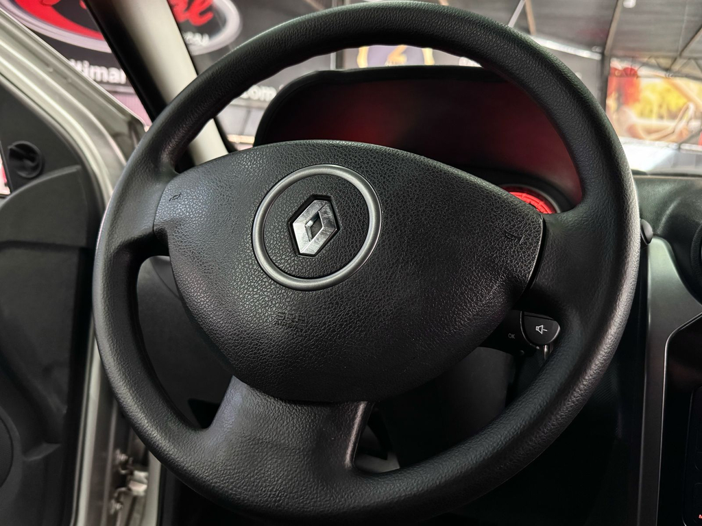 Renault Sandero Expression 1.6 8V (flex)