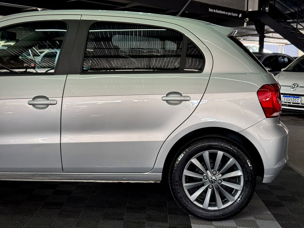 Volkswagen Gol Prata