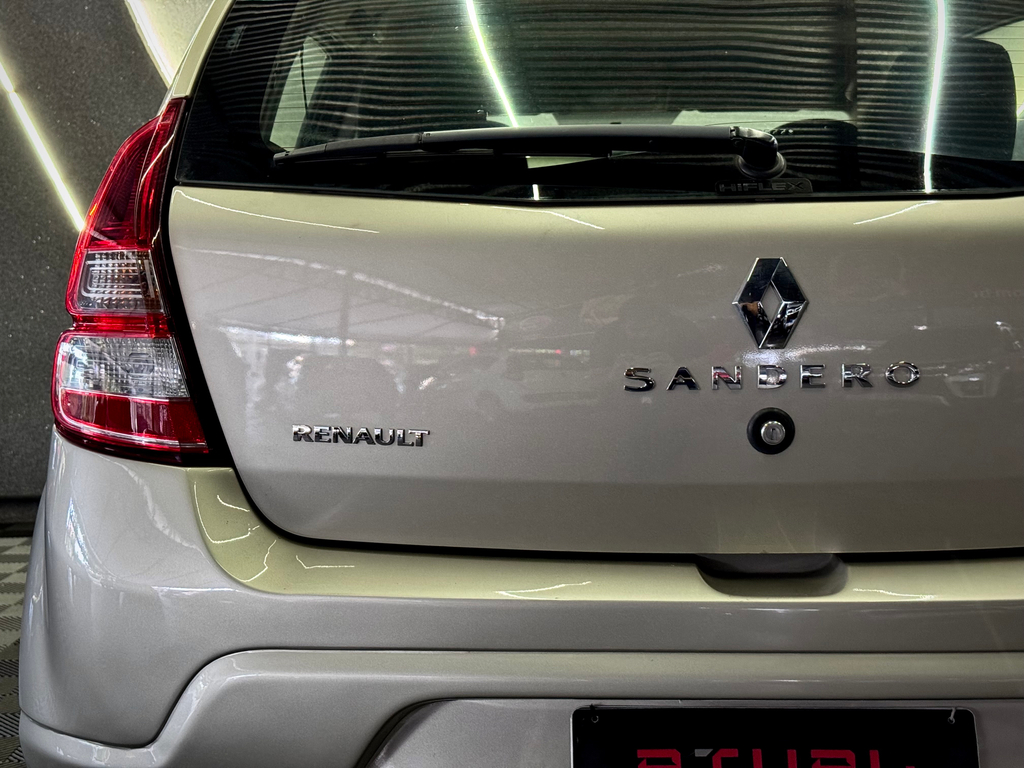 Renault Sandero Expression 1.6 8v (Flex)