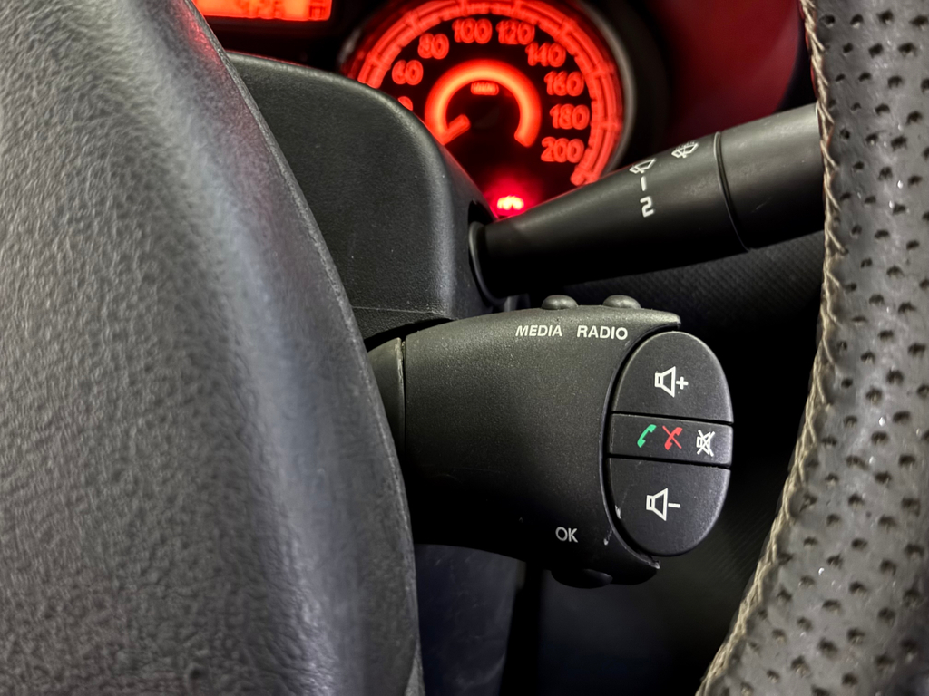 Renault Sandero Expression 1.6 8v (Flex)