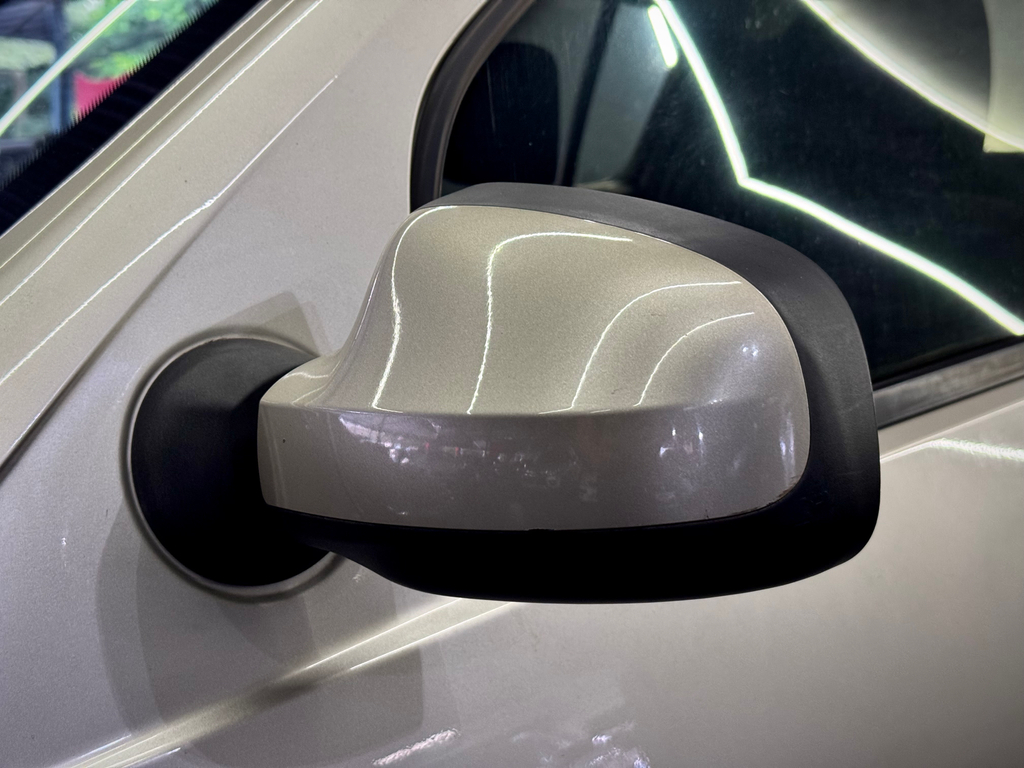 Renault Sandero Expression 1.6 8v (Flex)