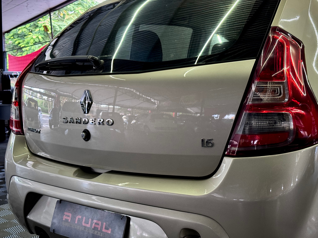 Renault Sandero Expression 1.6 8v (Flex)