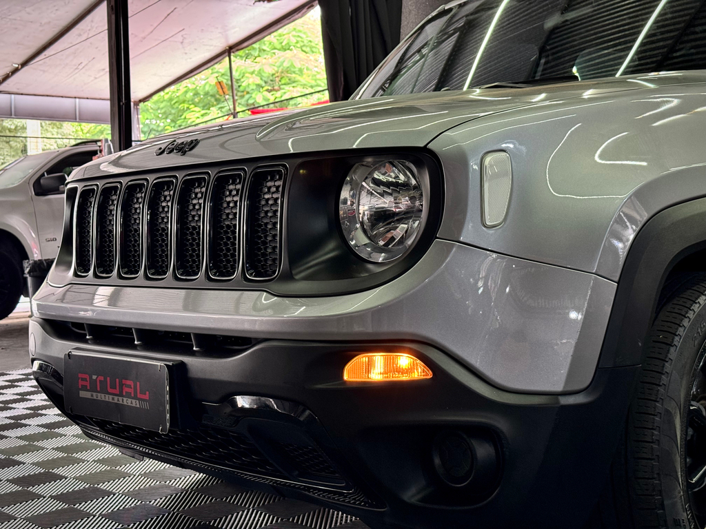 Jeep Renegade Prata