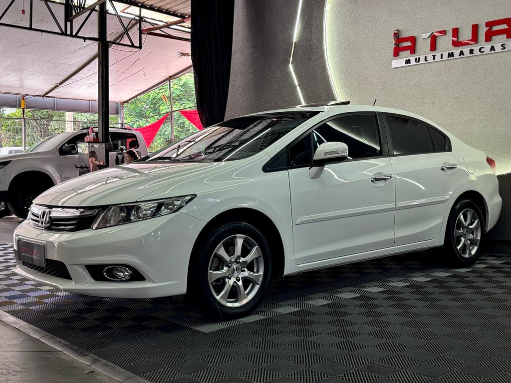Honda New Civic EXS 1.8 (Aut) (Flex)
