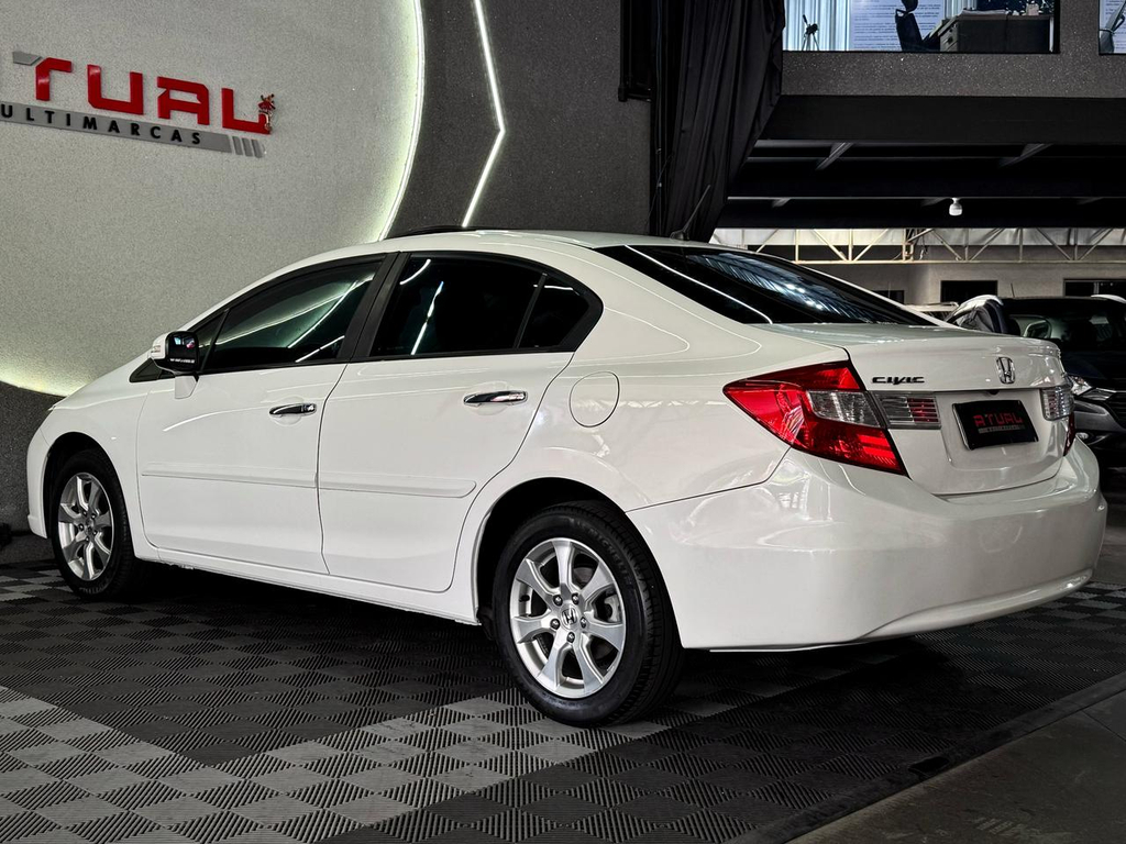 Honda New Civic EXS 1.8 (Aut) (Flex)