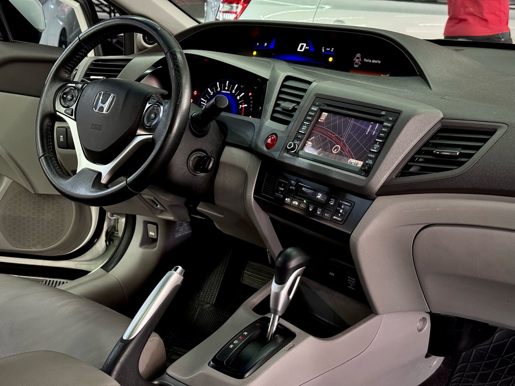 Honda New Civic EXS 1.8 (Aut) (Flex)