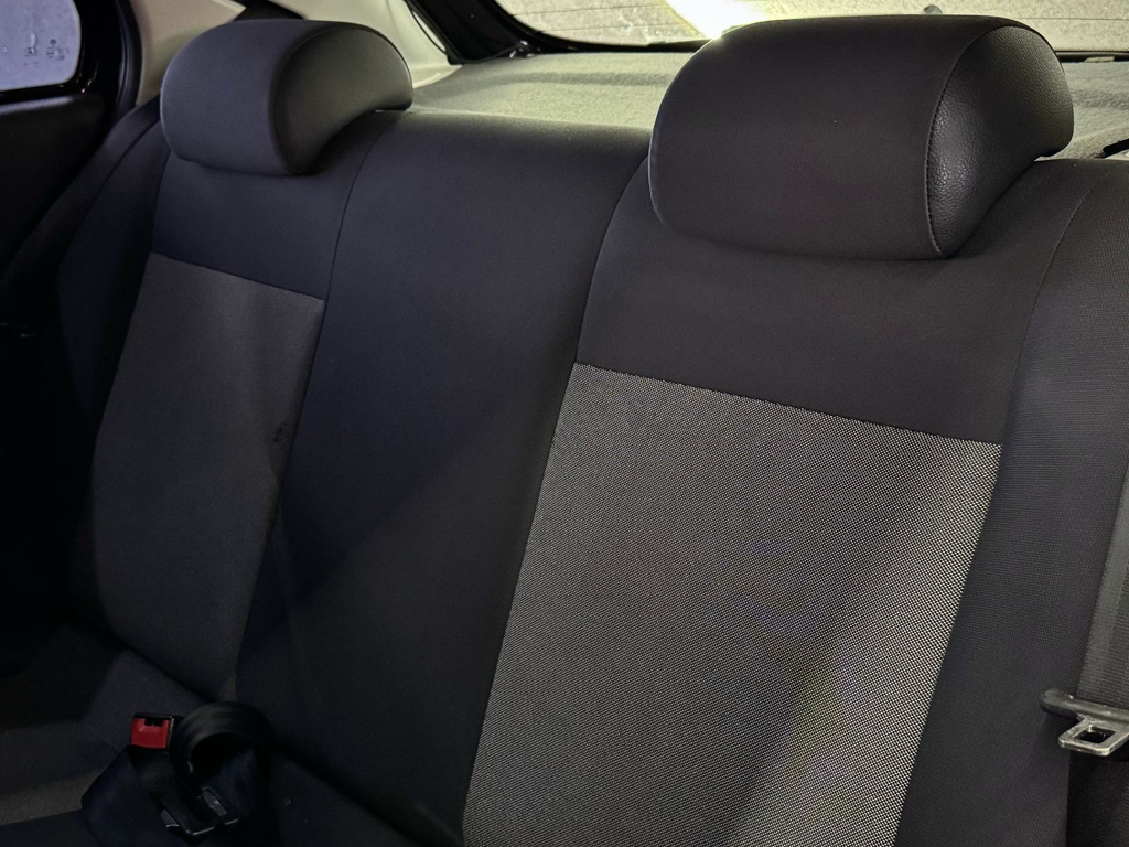 Volkswagen Gol (novo) 1.0 Mi Total Flex 8V 4p