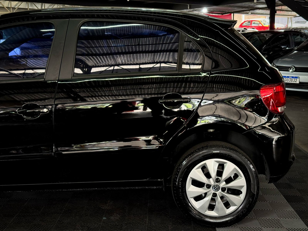 Volkswagen Gol (novo) 1.0 Mi Total Flex 8V 4p