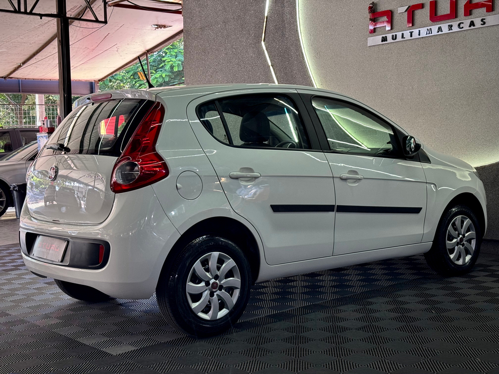 Fiat Palio Attractive 1.0 8v (Flex)