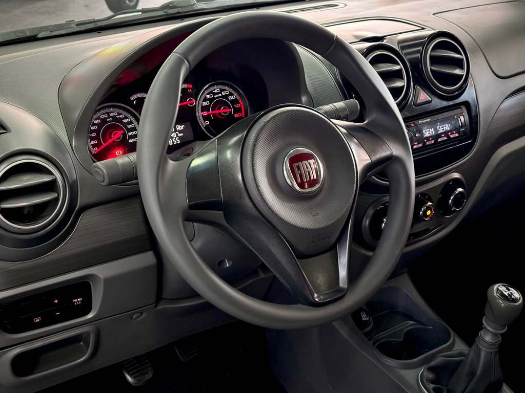 Fiat Palio Attractive 1.0 8v (Flex)