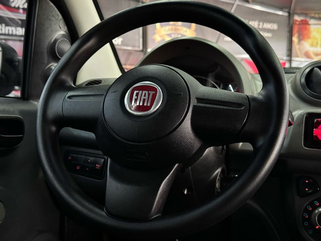Fiat Uno Vivace 1.0 8V (Flex) 4p