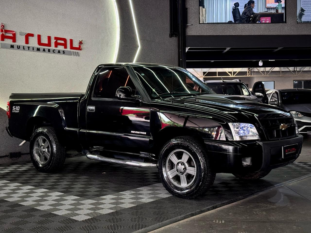 Chevrolet S10 Cabine Simples Preto