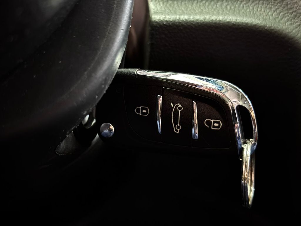 Volkswagen Saveiro Trendline 1.6 Msi Cs (Flex)
