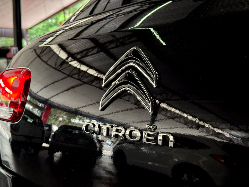 Citroen C4 Cactus Preto