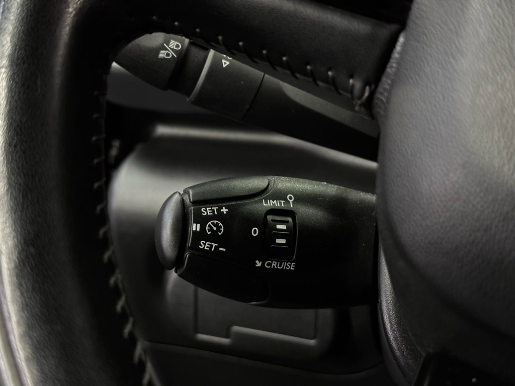 Citroen C4 Cactus Preto
