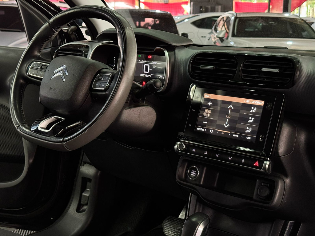 Citroen C4 Cactus Preto