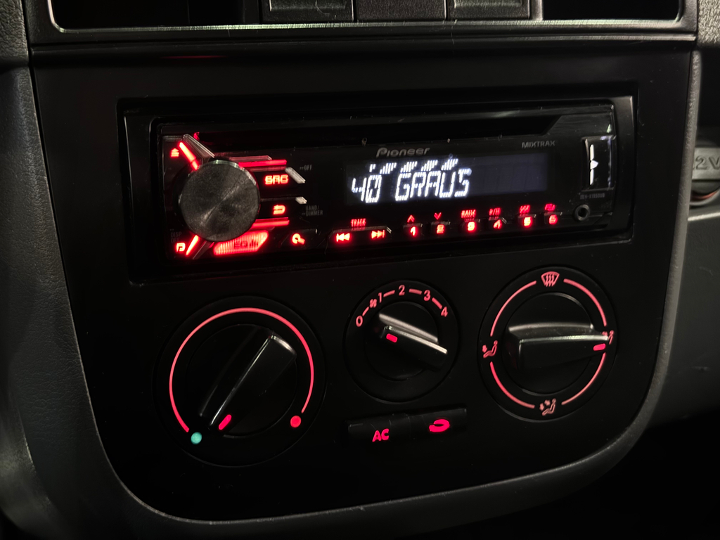 Volkswagen Parati Track Field 1.6 G4 (Flex)