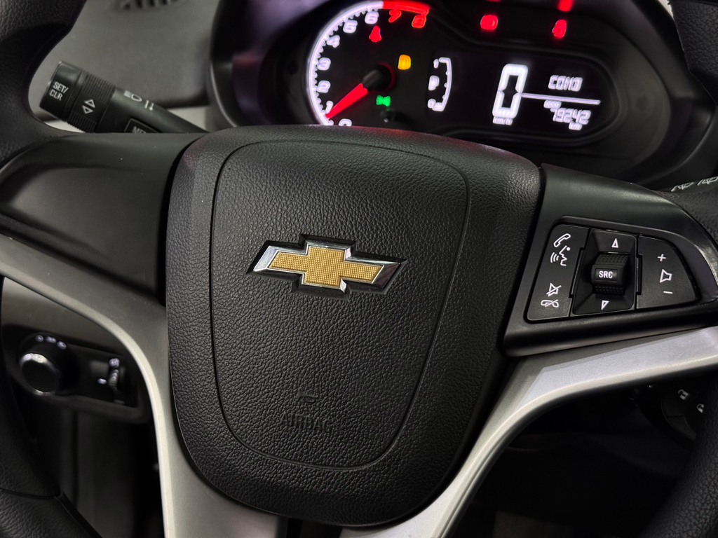 Chevrolet Onix 1.4 Lt Spe/4