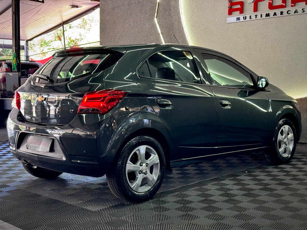 Chevrolet Onix 1.4 Lt Spe/4