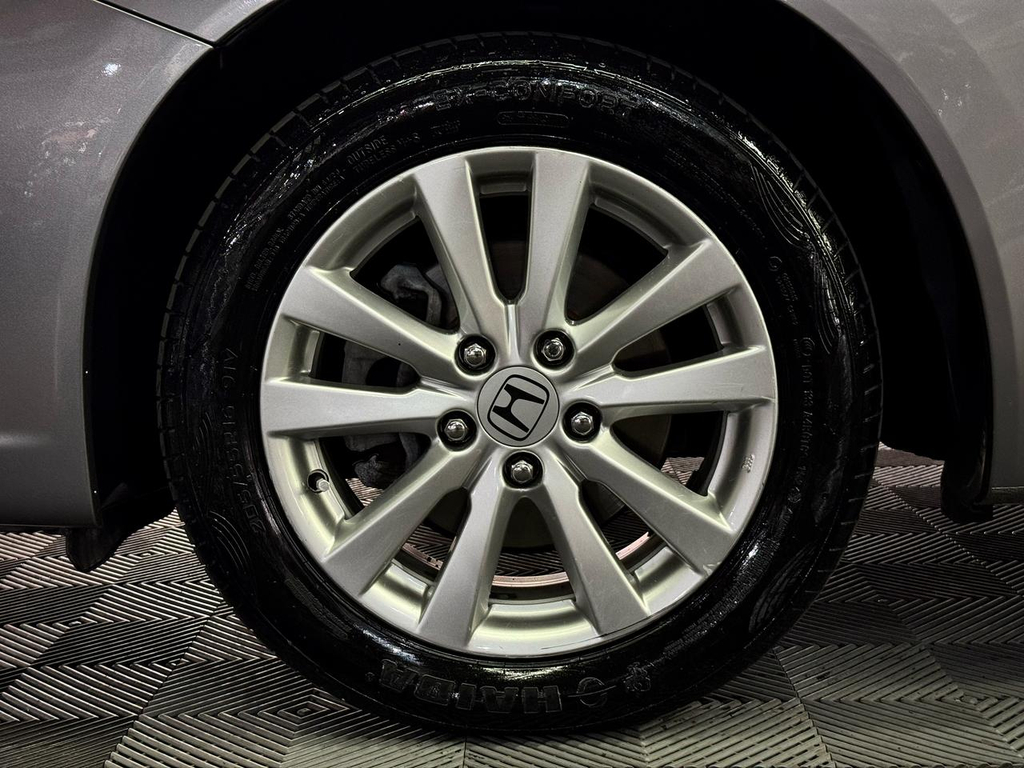 Honda Civic Cinza