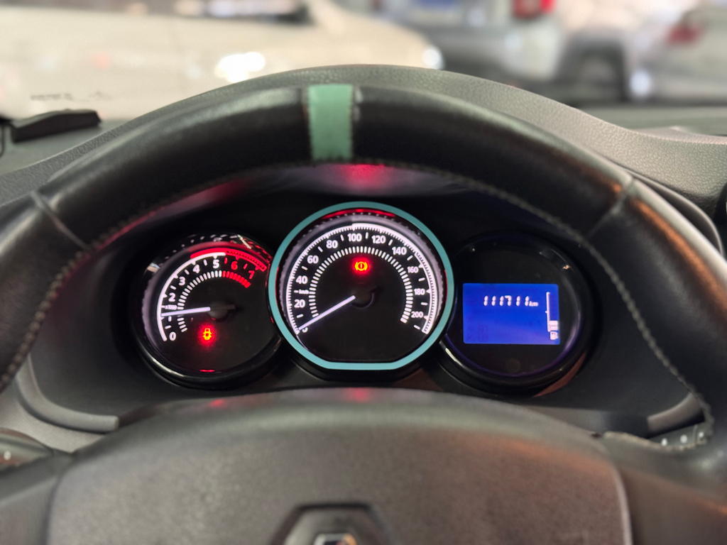 Renault Sandero Branco