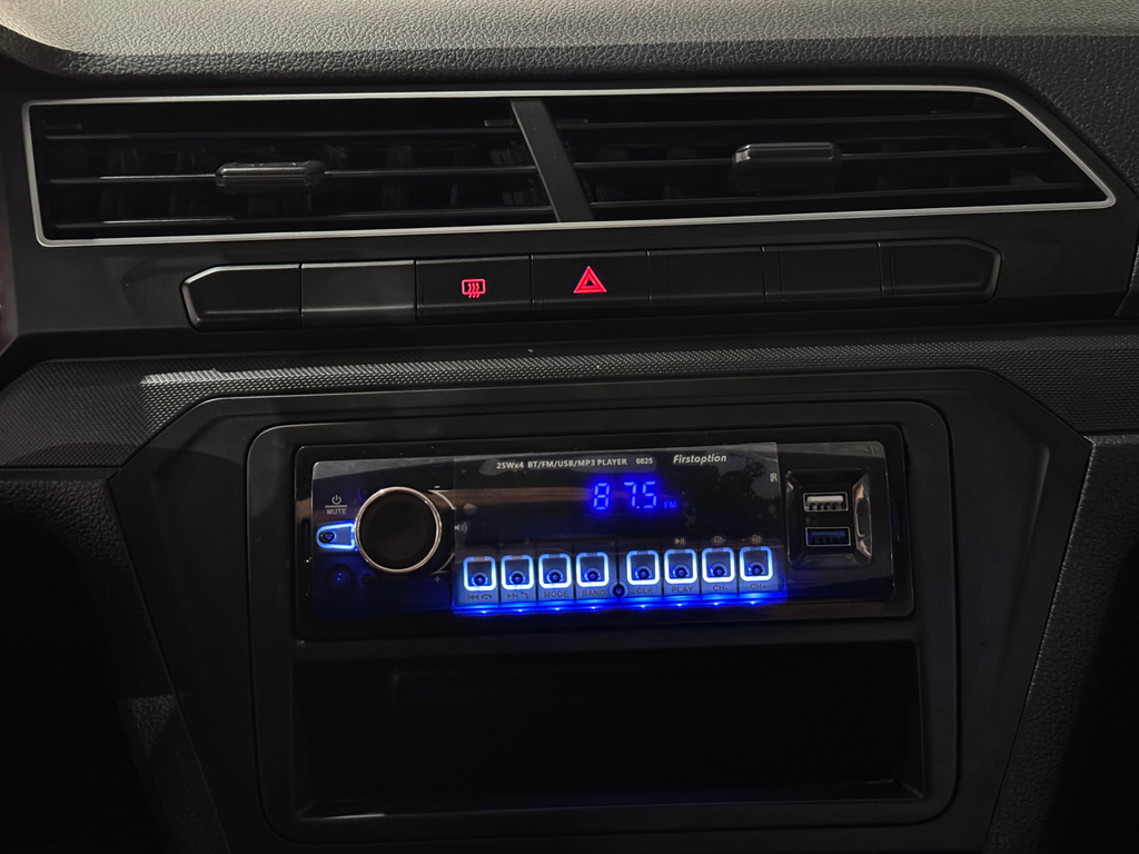 Volkswagen Voyage 1.0 Flex 12v 4p