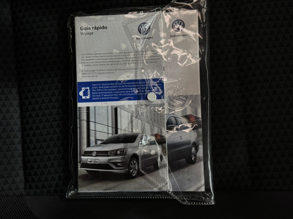 Volkswagen Voyage Prata