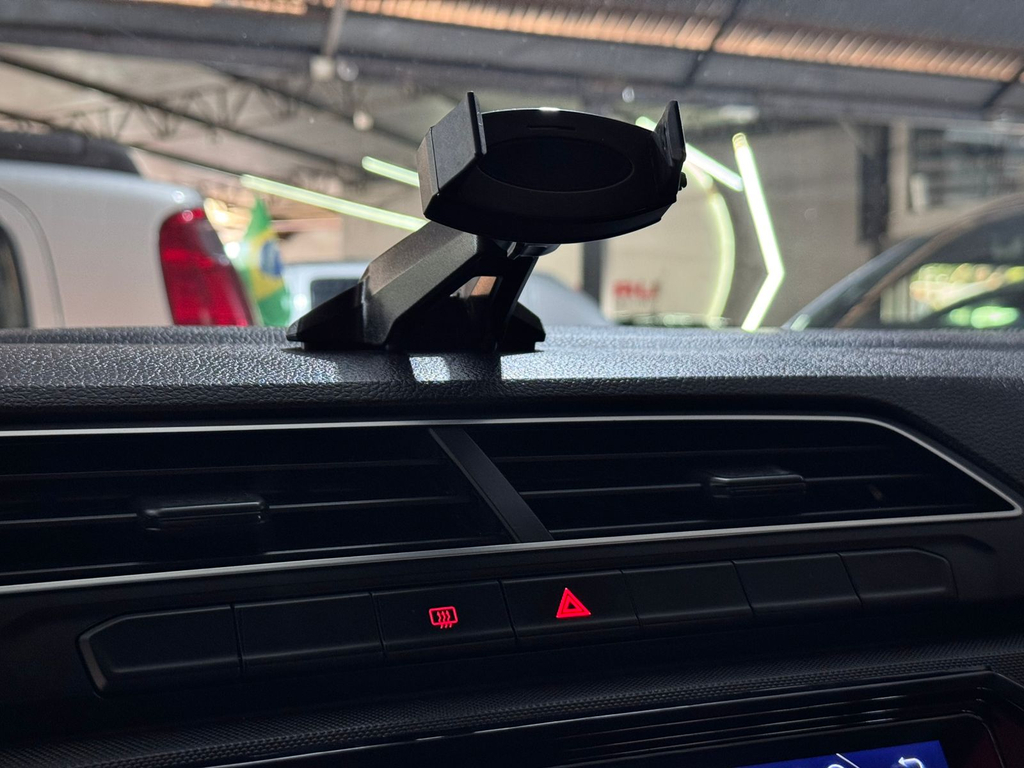 Volkswagen Voyage Prata