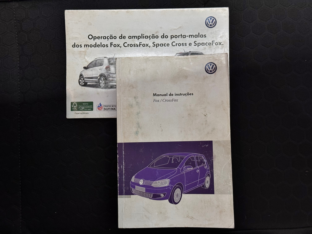 Volkswagen CrossFox Prata