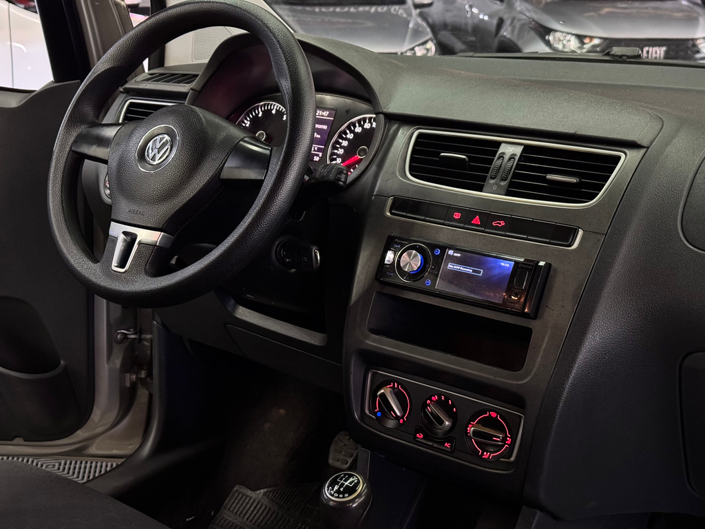 Volkswagen CrossFox Prata