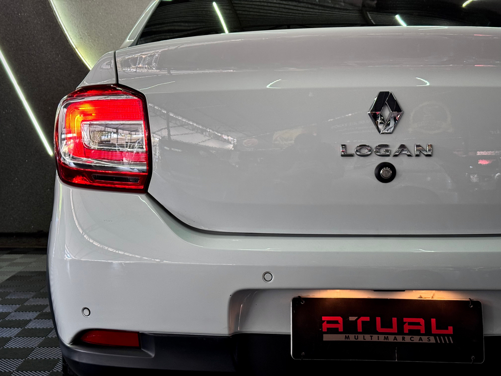 Renault Logan Branco