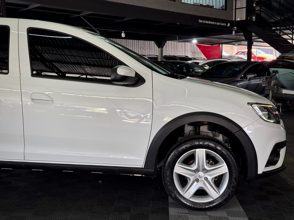 Renault Logan Branco