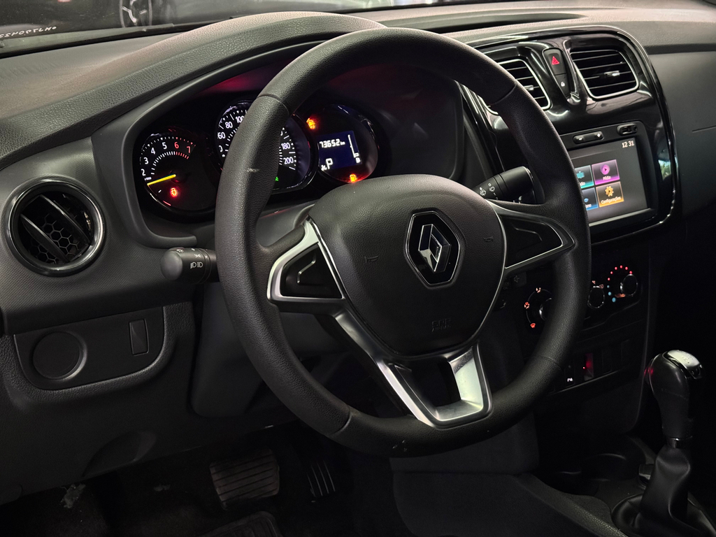Renault Logan Branco