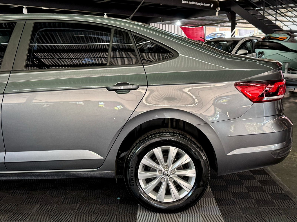Volkswagen Virtus 1.6 Msi Flex 16v 4p Aut.