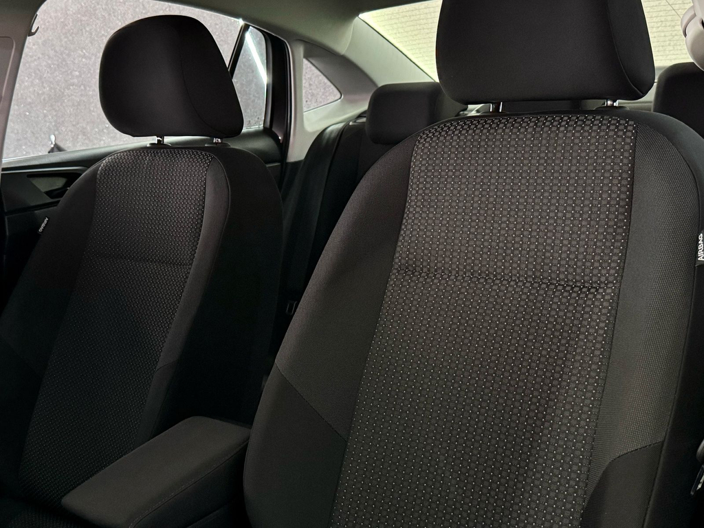 Volkswagen Virtus 1.6 Msi Flex 16v 4p Aut.
