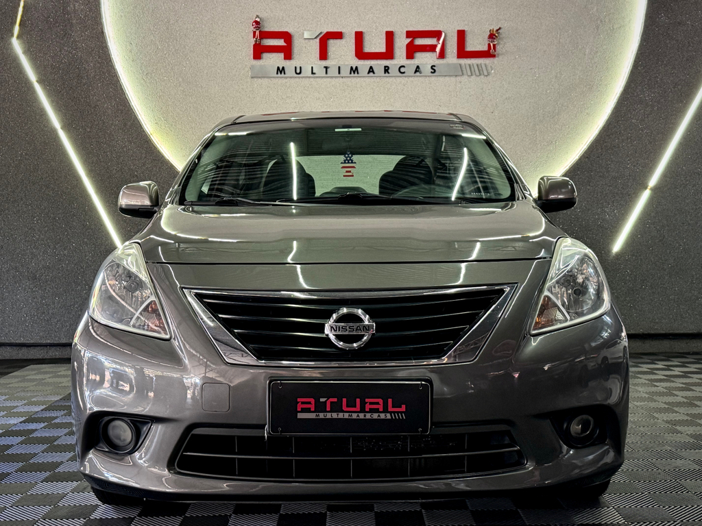 Nissan Versa 1.6 16V SL