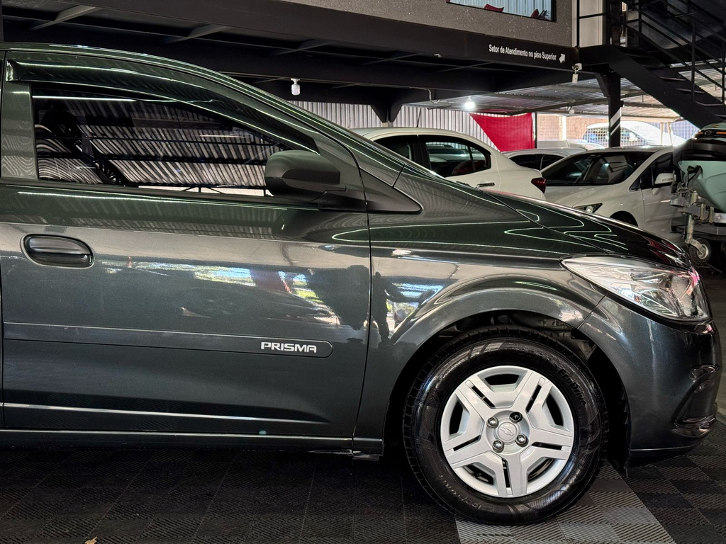 Chevrolet Prisma Joy 1.0 (Flex)