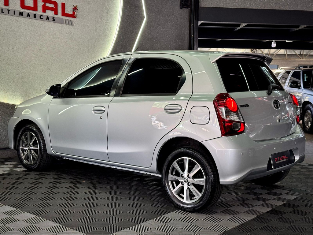 Toyota ETIOS X PLUS 1.5 FLEX 16V 5P MEC.