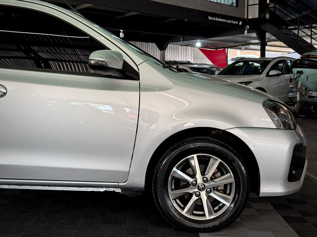 Toyota ETIOS X PLUS 1.5 FLEX 16V 5P MEC.