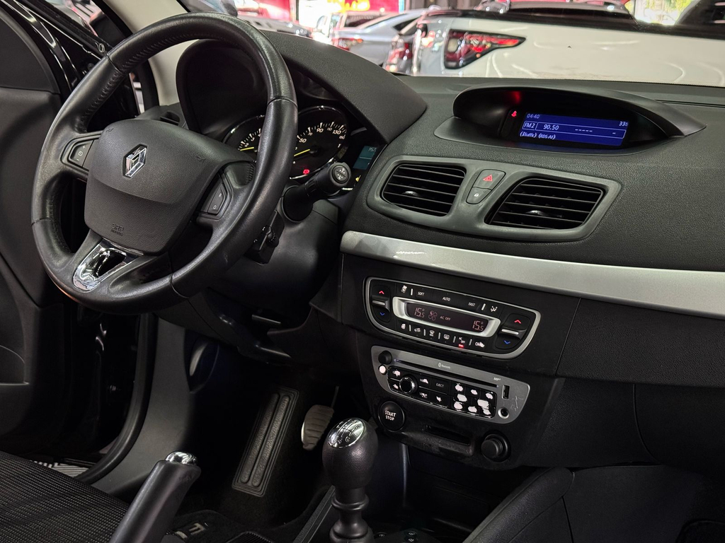 Renault Fluence 2.0 16V Dynamique (Flex)
