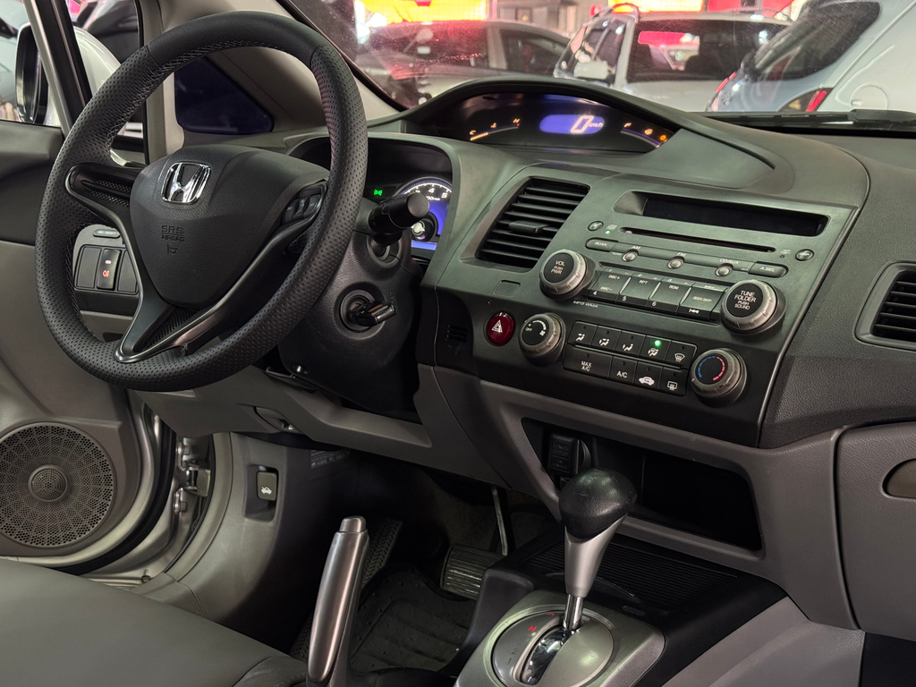 Honda Civic Prata