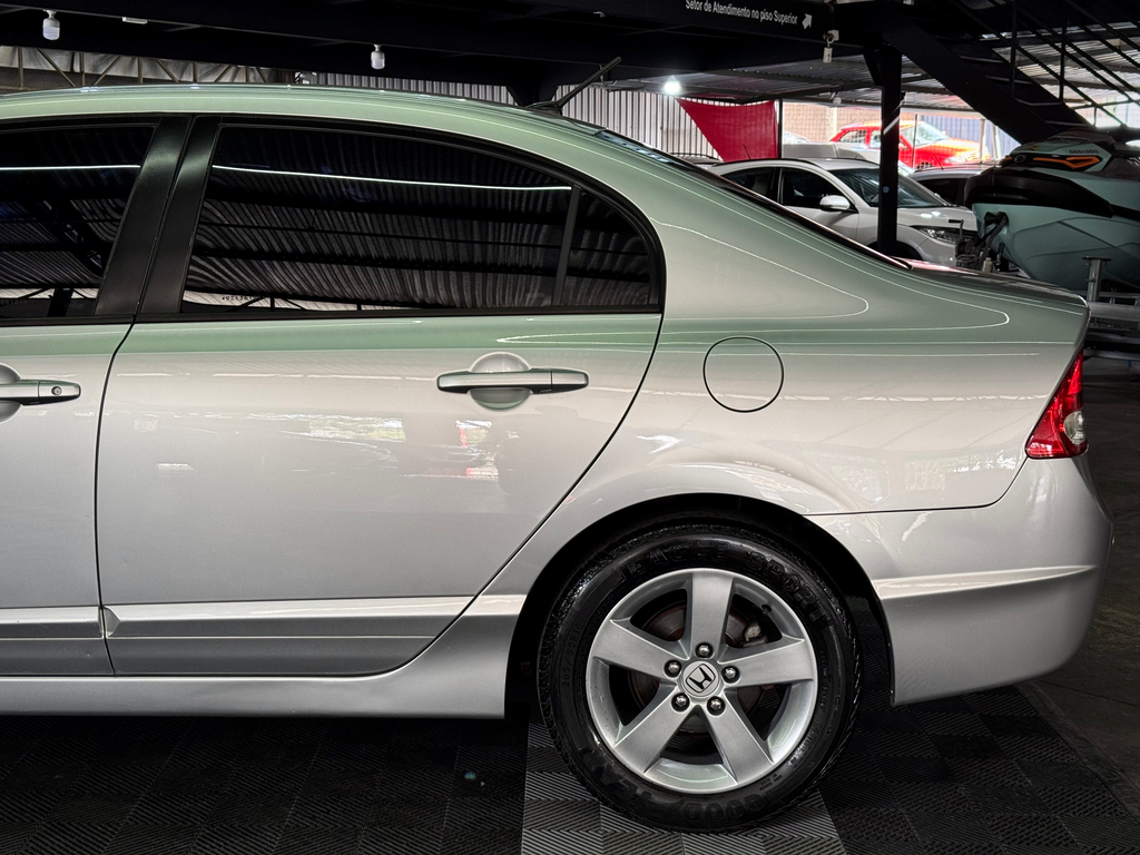 Honda Civic Prata