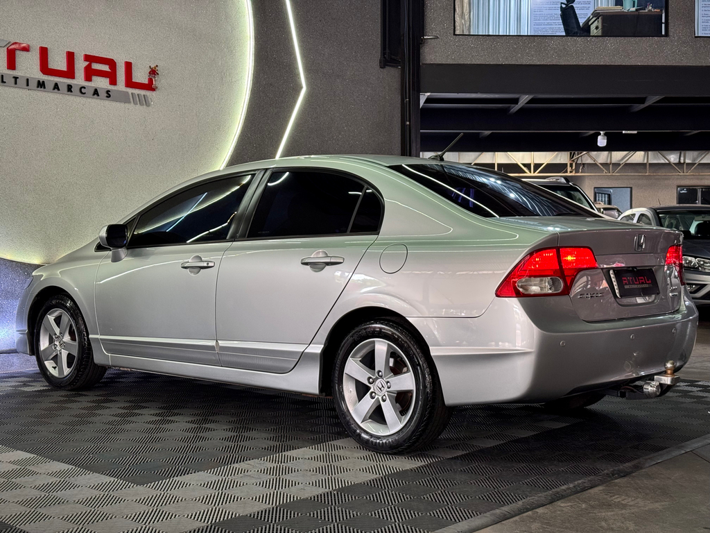 Honda Civic Prata