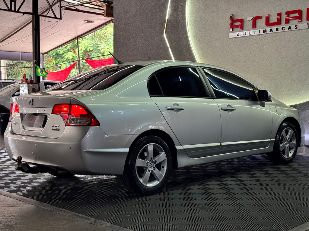 Honda Civic Prata