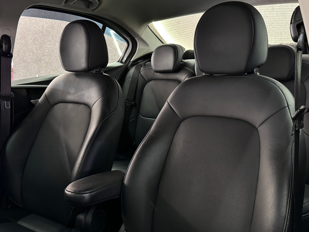 Fiat Cronos Precision 1.8 16v Flex Aut.