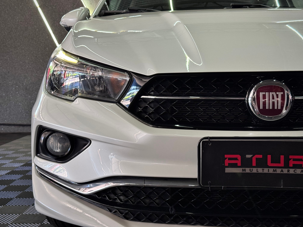 Fiat Cronos Precision 1.8 16v Flex Aut.