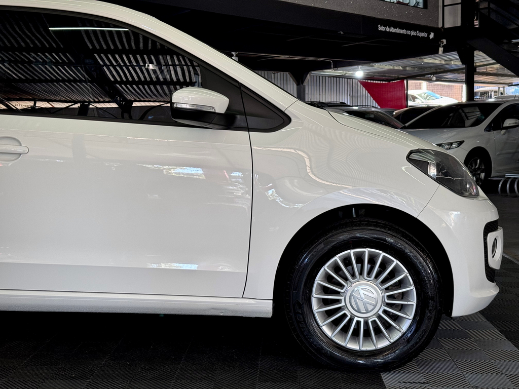 Volkswagen Up! Branco